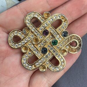 Swarovski 1990 Elegant Gold and Crystal Brooch Eternity infinity pin